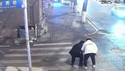 事发深夜大连！长发男子的样貌、车牌号已确定，然而……