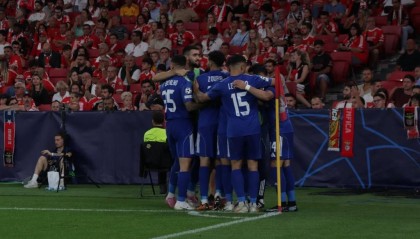 正式官宣！穆里尼奥出任本菲卡主教练，62岁狂人开法拉利来俱乐部