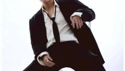 今日热点：演员星星今天回国；辛雨锡向郭德纲道歉......