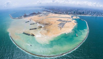 12小时后，马科斯等来北京的回复，中方回应的3个字，让他死心了