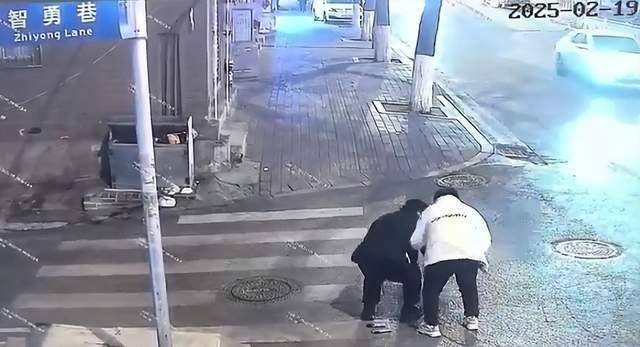 事发深夜大连！长发男子的样貌、车牌号已确定，然而……