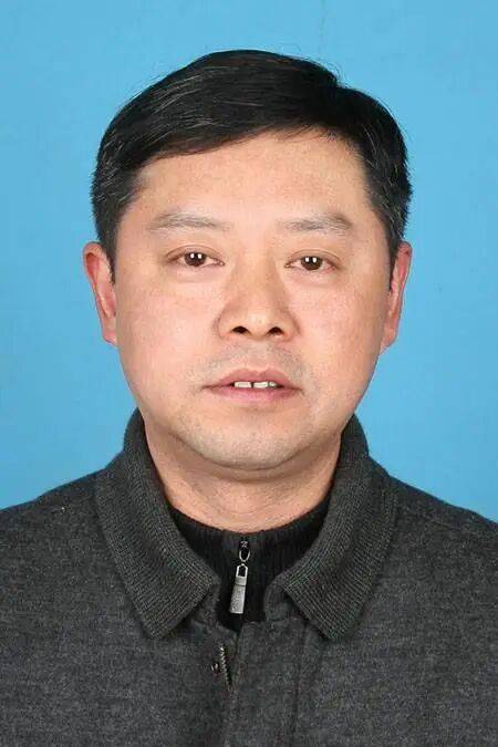 他任安徽一县县委书记